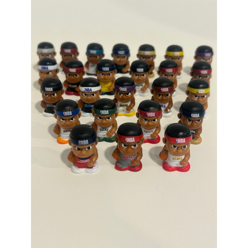 NBA TeenyMates Series Basketball Figures Lot of 25 Mixed Teams Collectible Toy